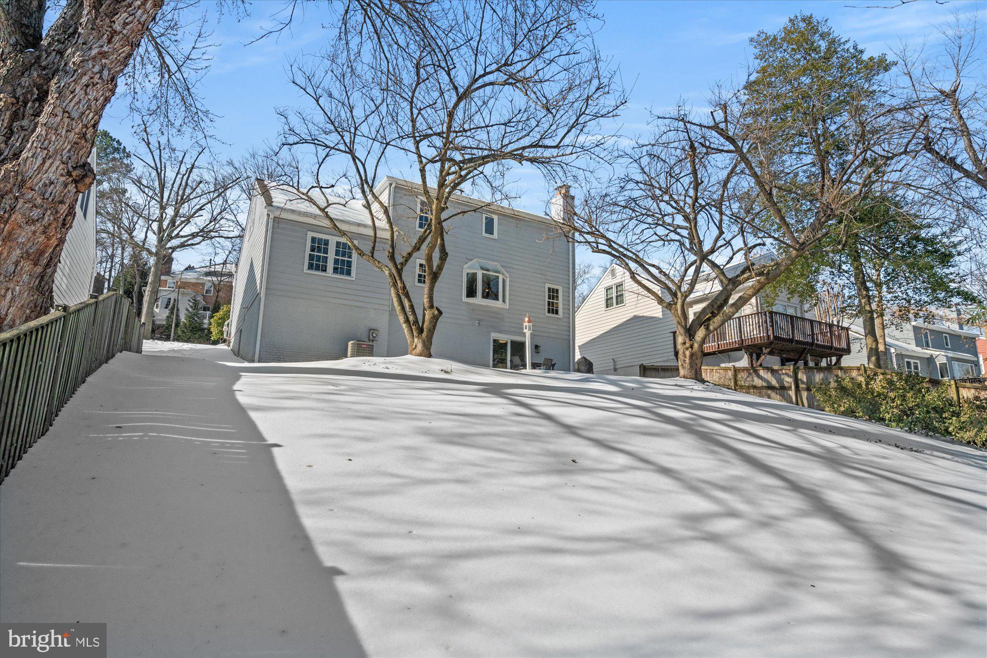 TUCKAHOE - Residential