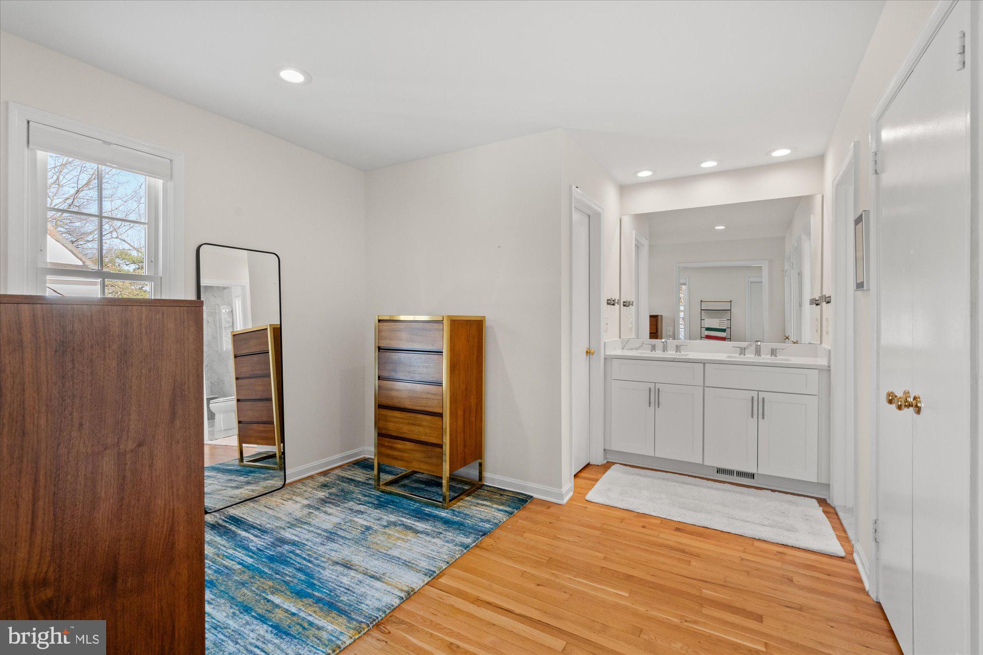 TUCKAHOE - Residential