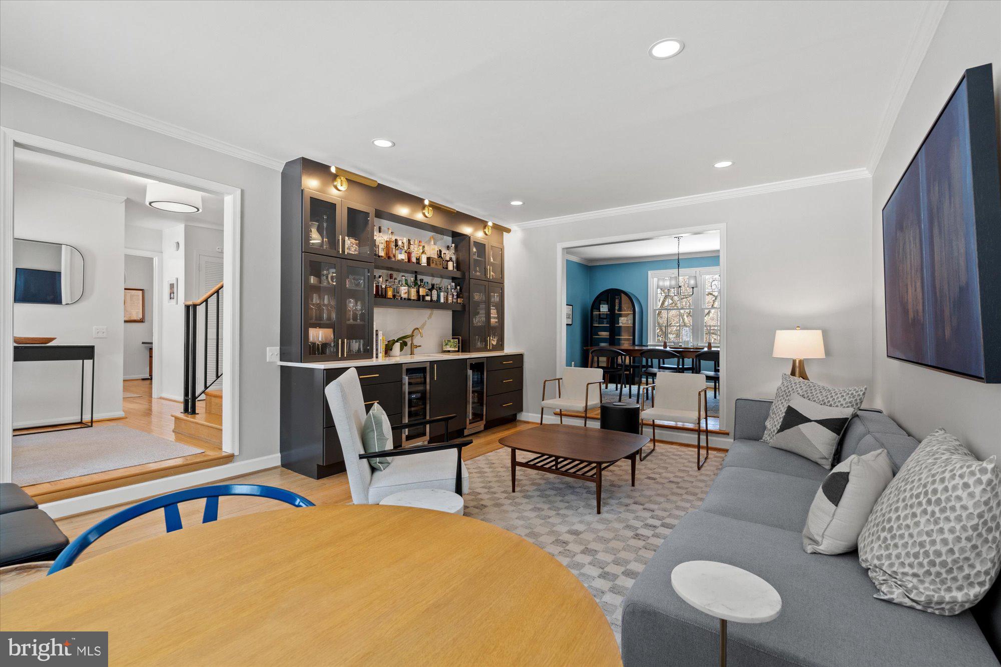 TUCKAHOE - Residential