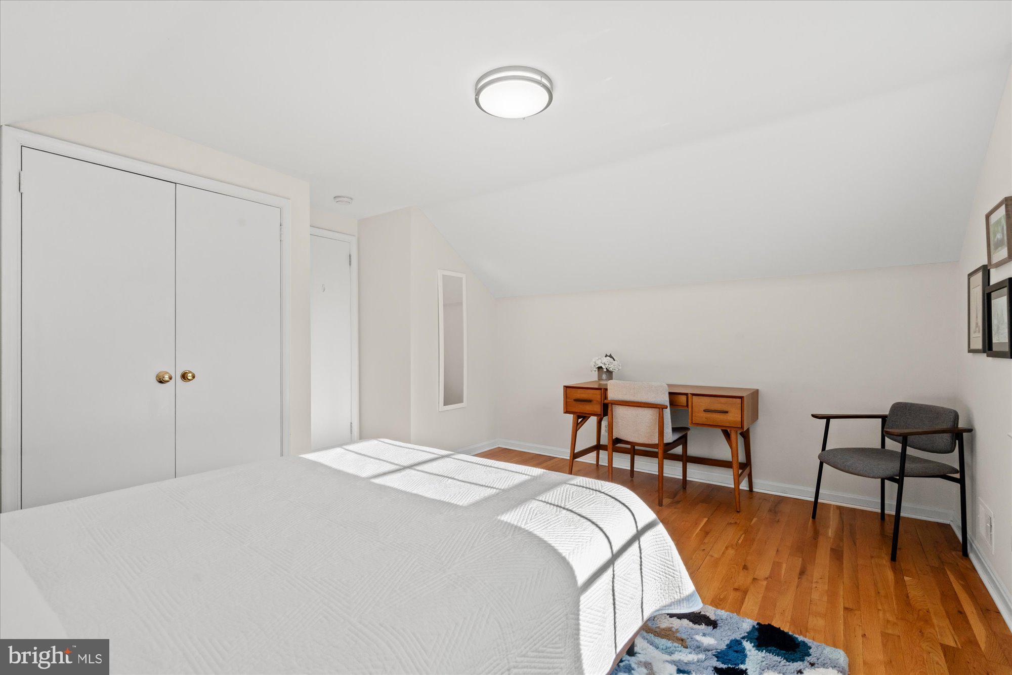 TUCKAHOE - Residential