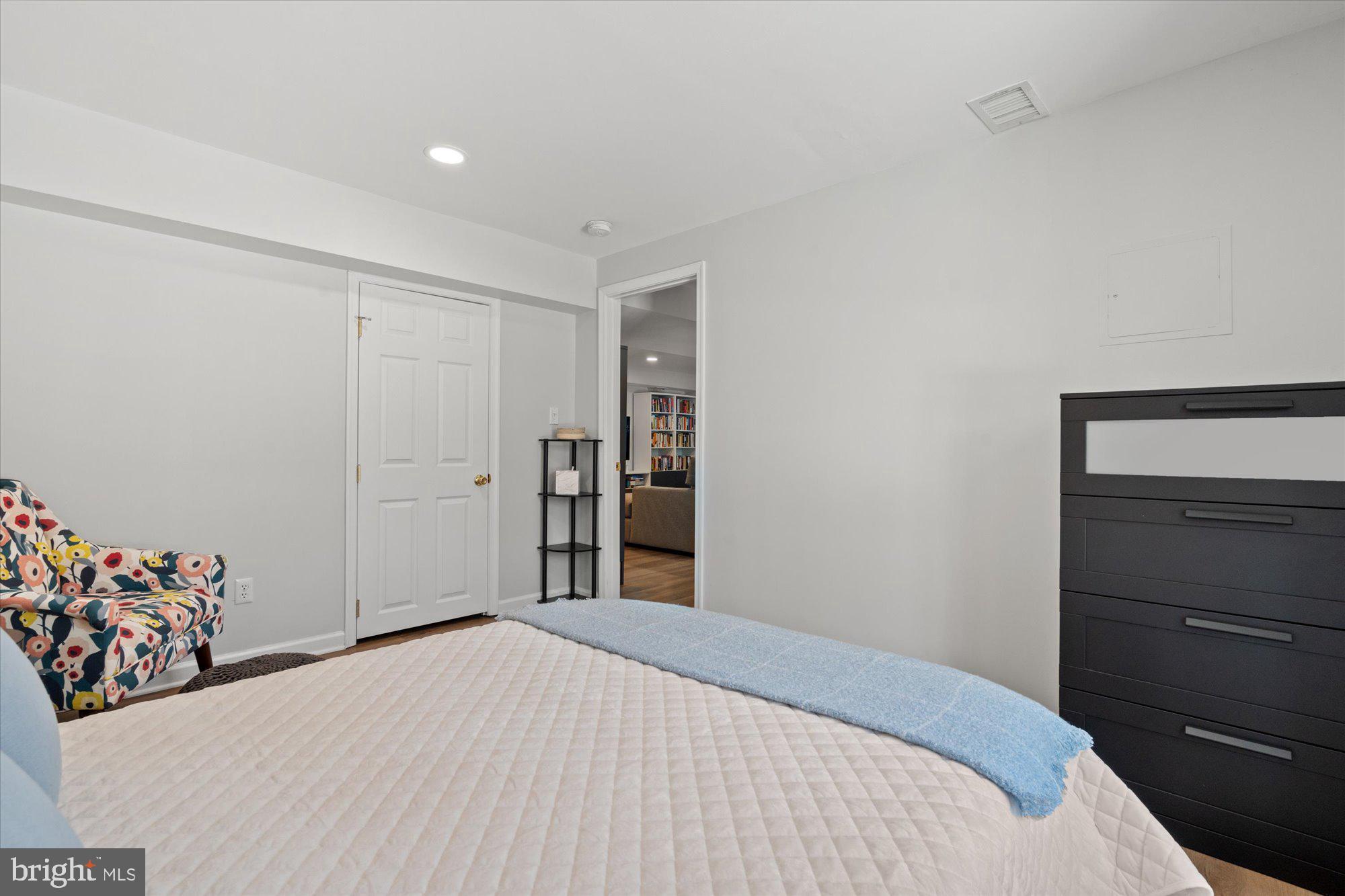 TUCKAHOE - Residential