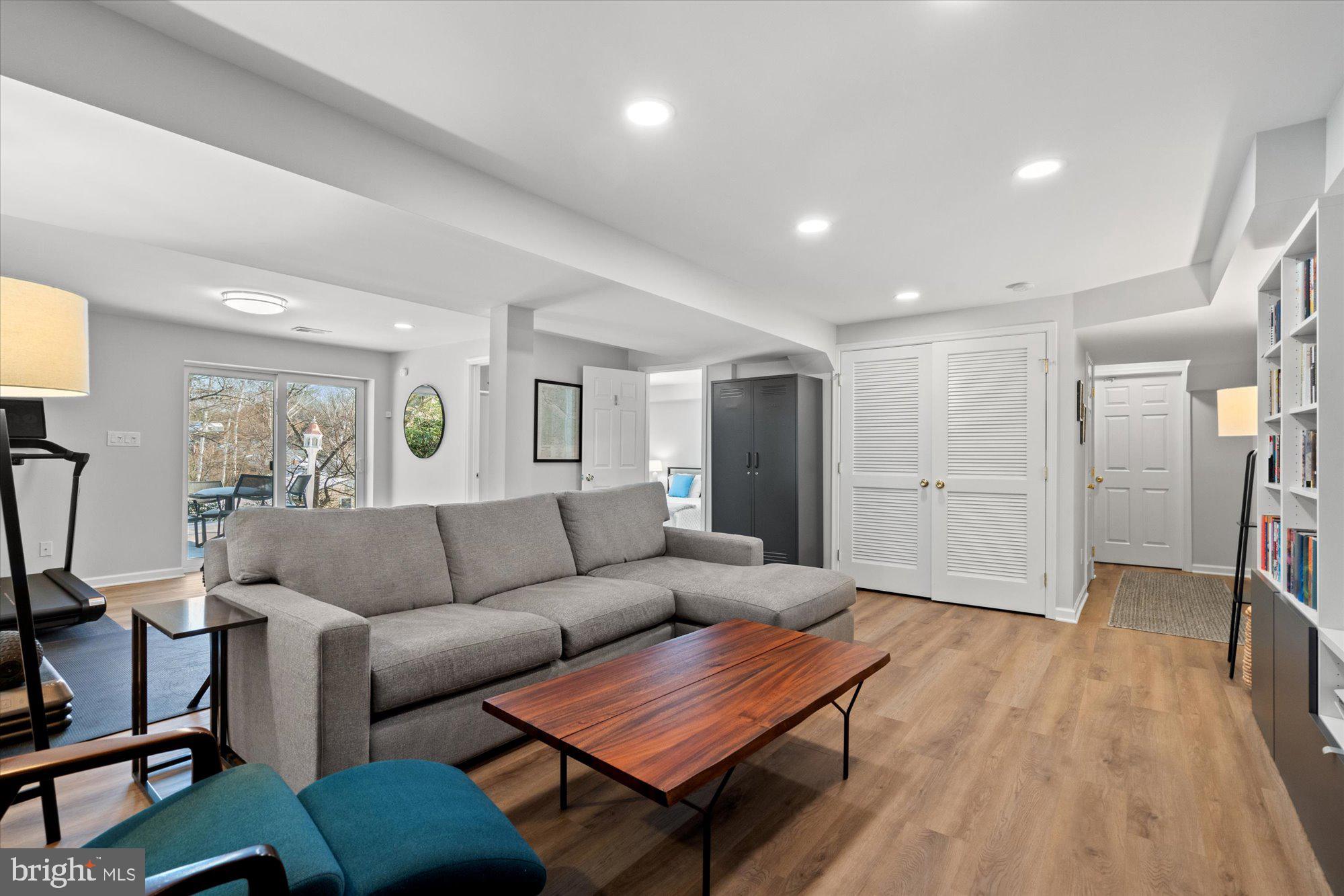 TUCKAHOE - Residential