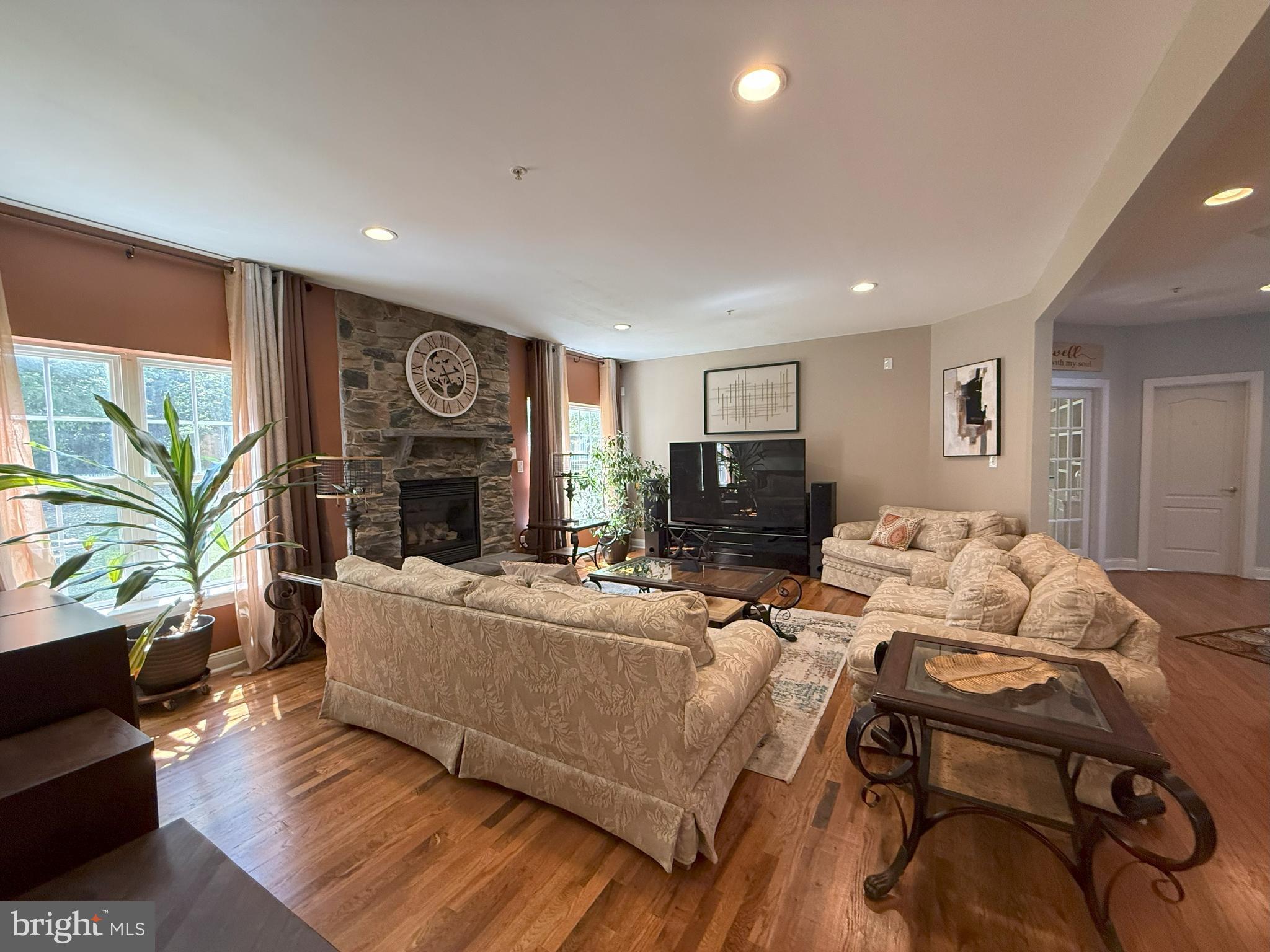 THE RIDGES II-PLAT EIGHT - Residential