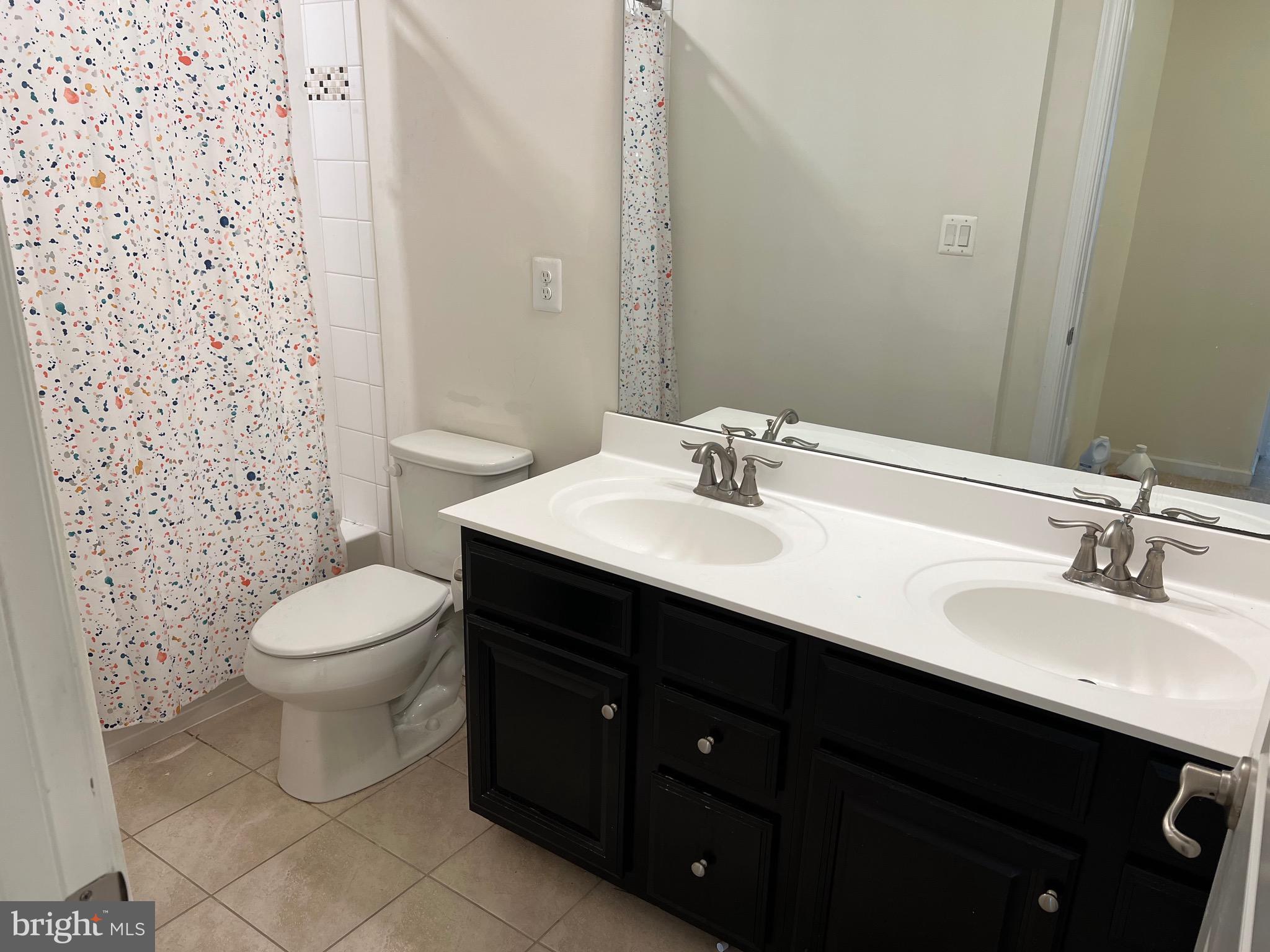 ROGERS FORD - Residential