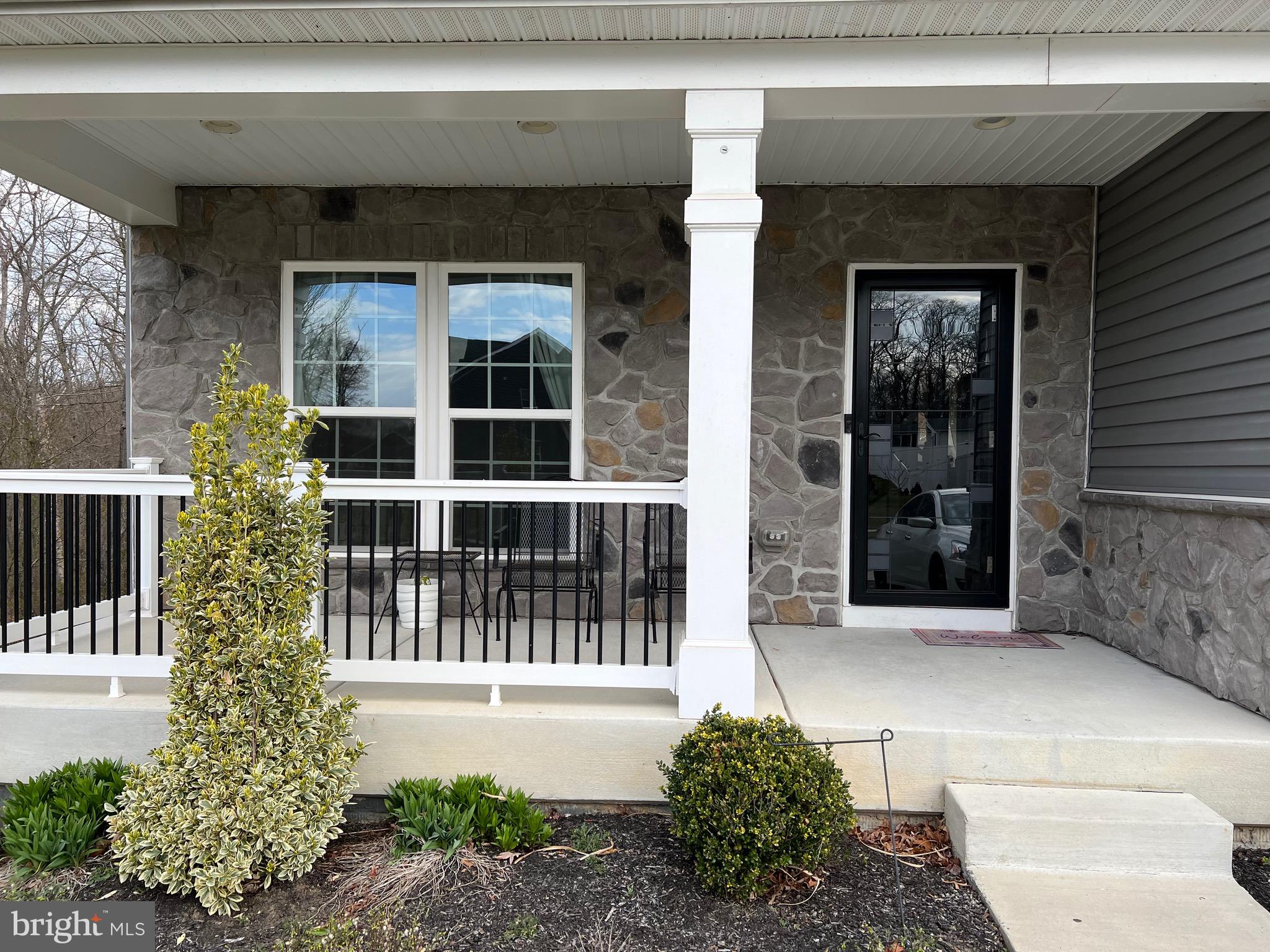 ROGERS FORD - Residential