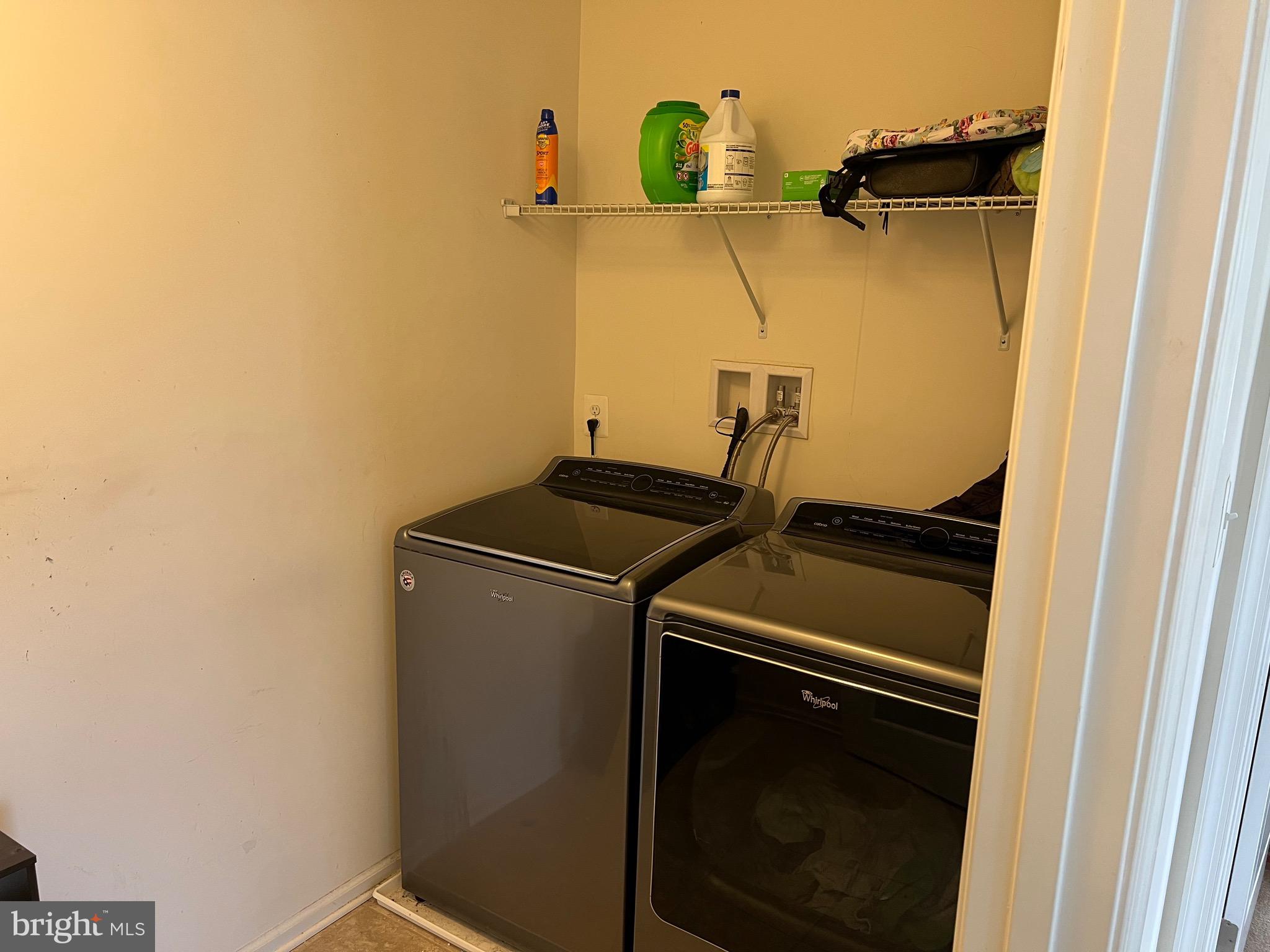 ROGERS FORD - Residential