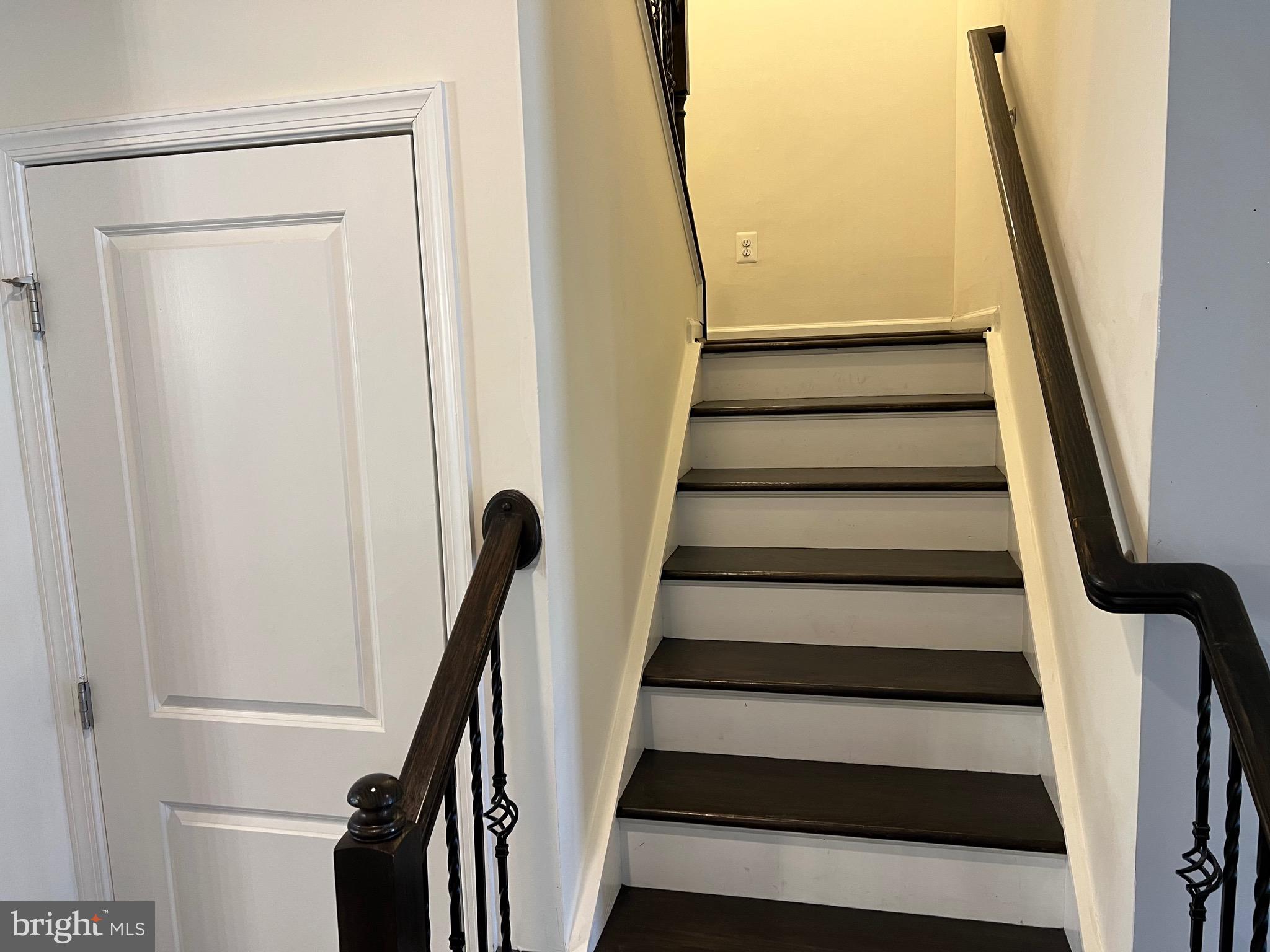 ROGERS FORD - Residential