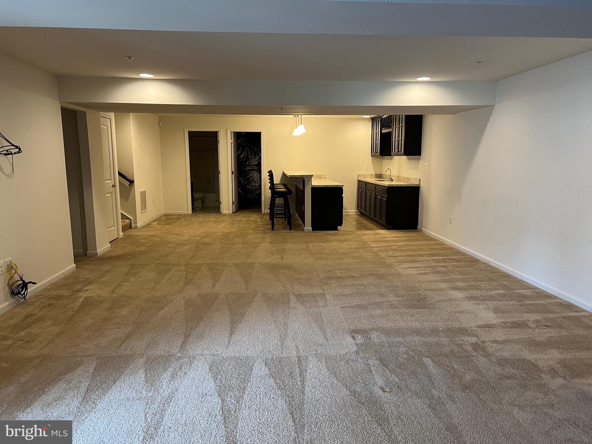 ROGERS FORD - Residential