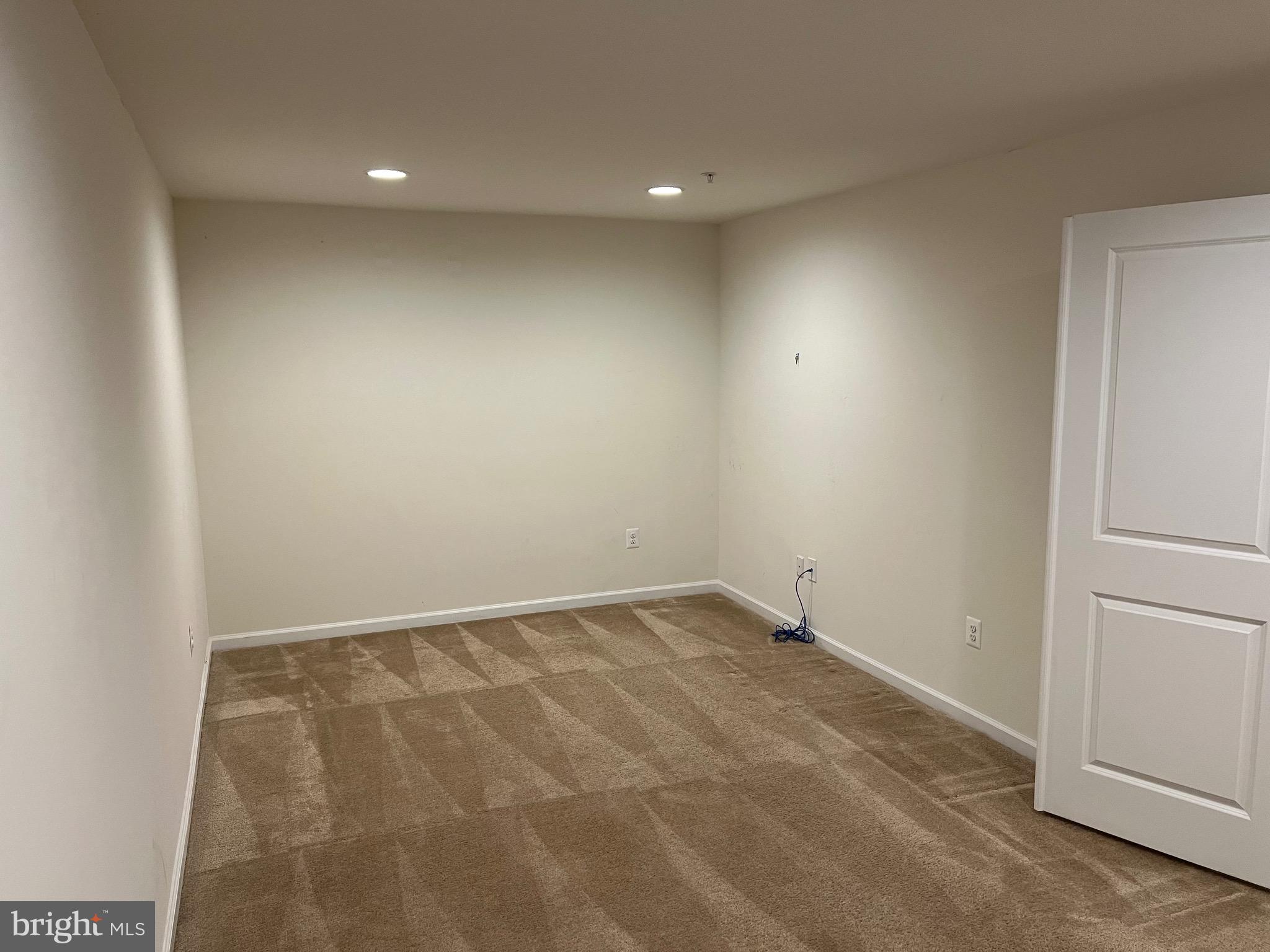 ROGERS FORD - Residential