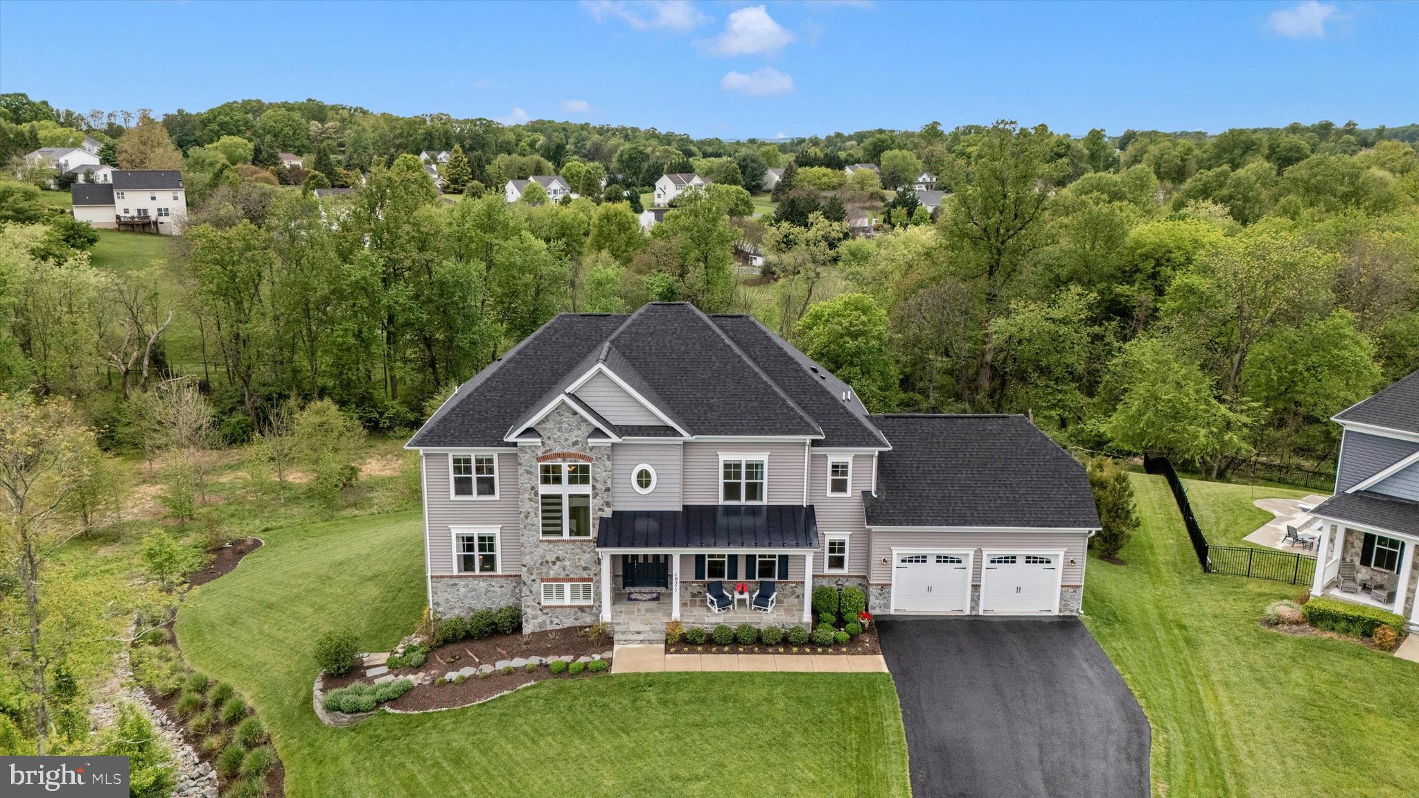 SPRING HOLLOW - Residential