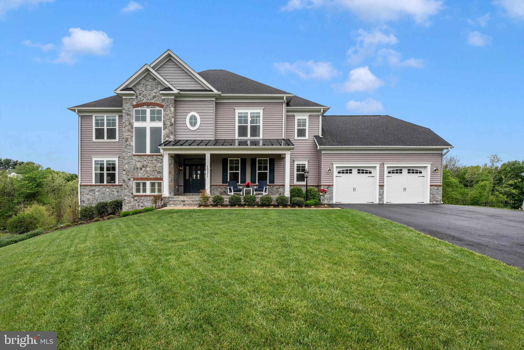 SPRING HOLLOW - Residential