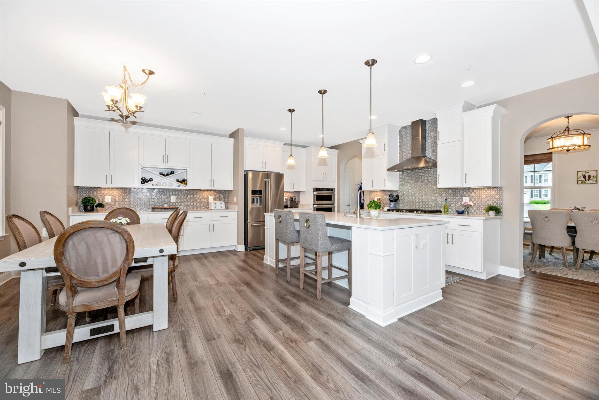 SPRING HOLLOW - Residential