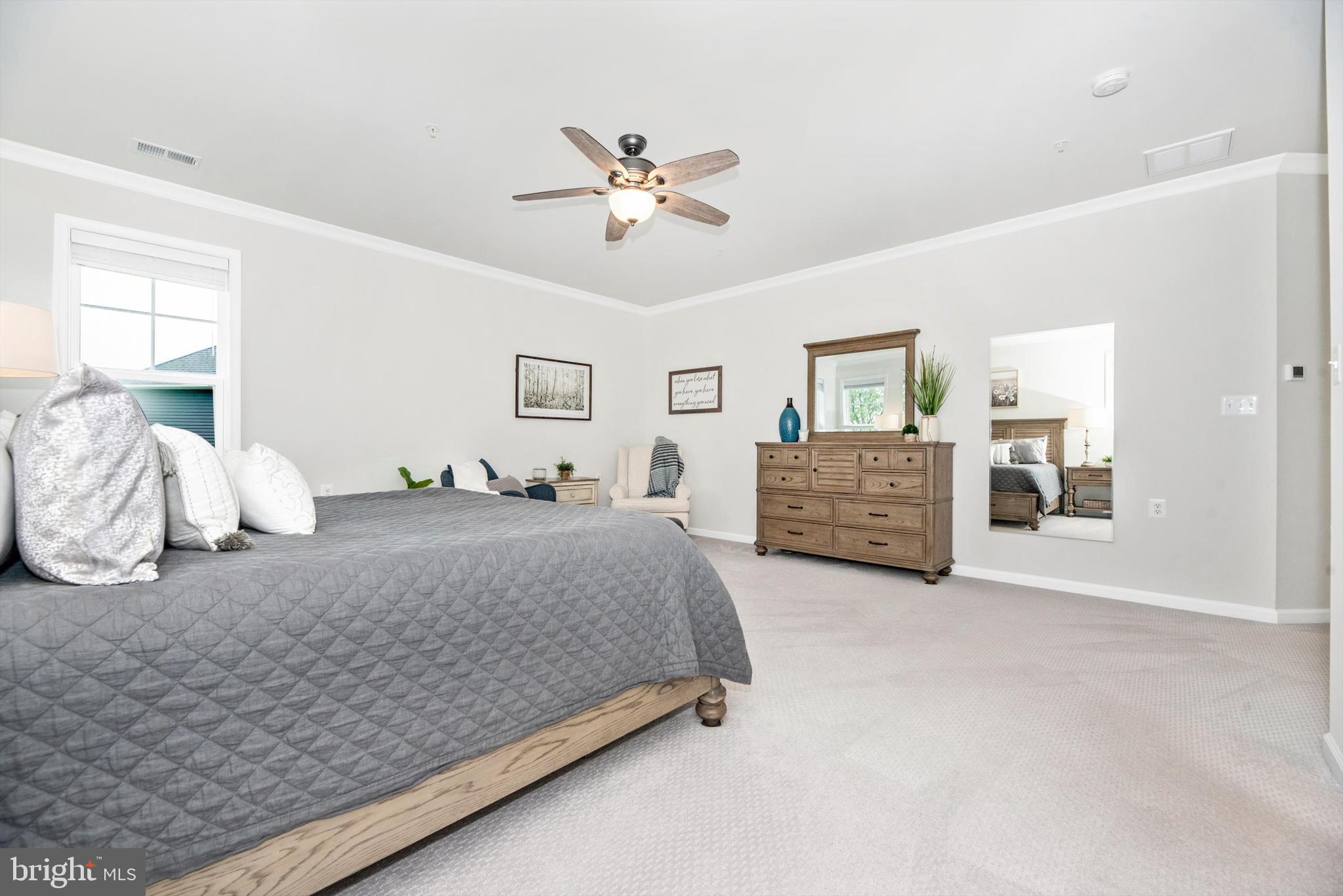 SPRING HOLLOW - Residential