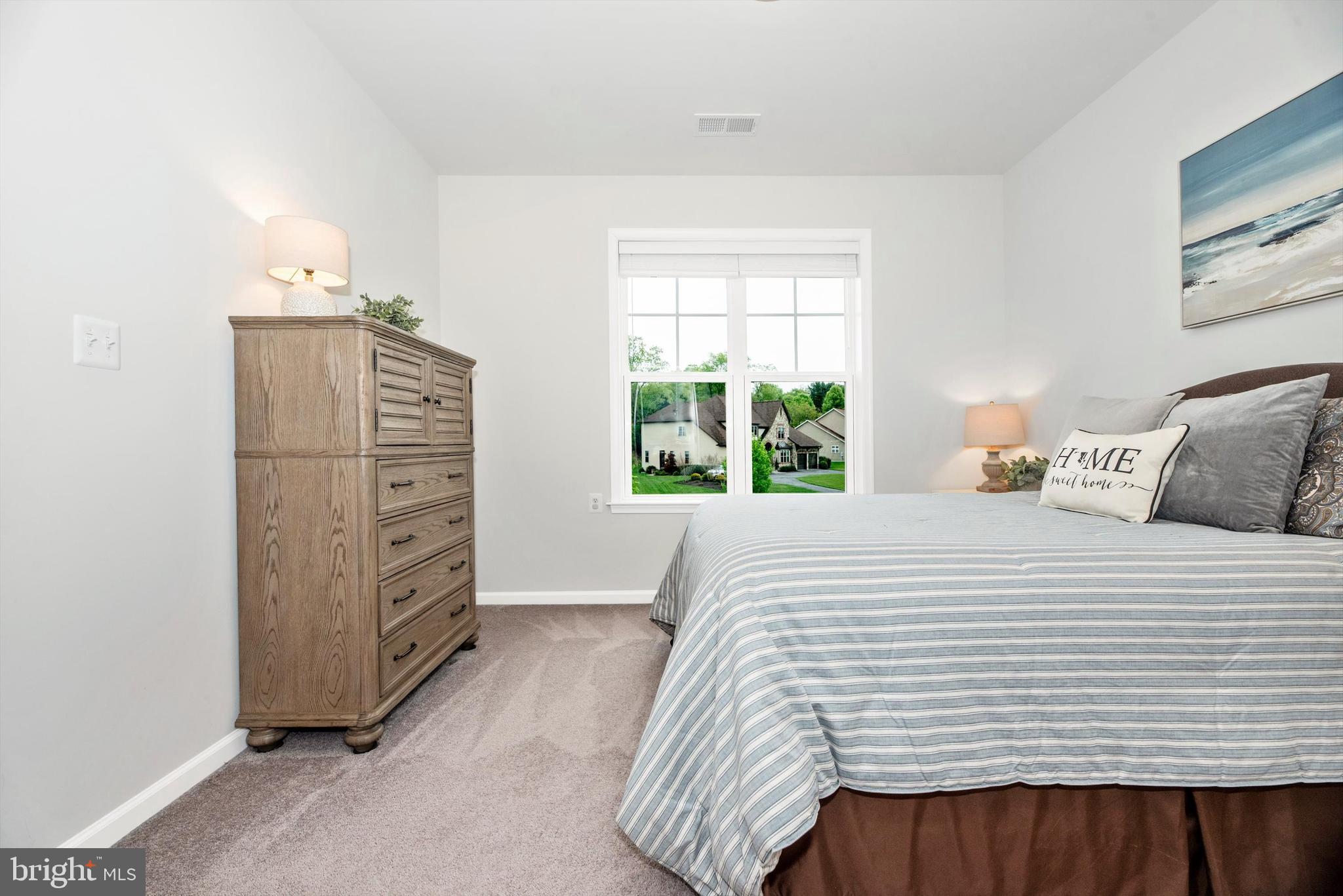SPRING HOLLOW - Residential