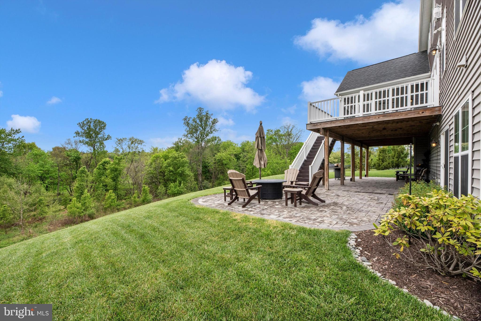 SPRING HOLLOW - Residential