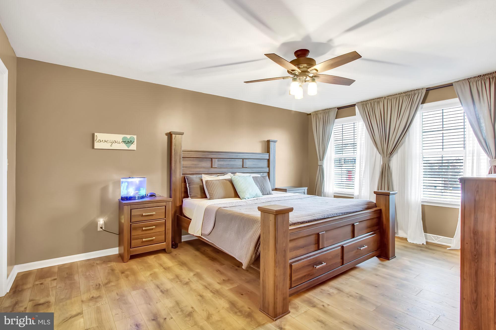 SHADOWBROOKE - Residential