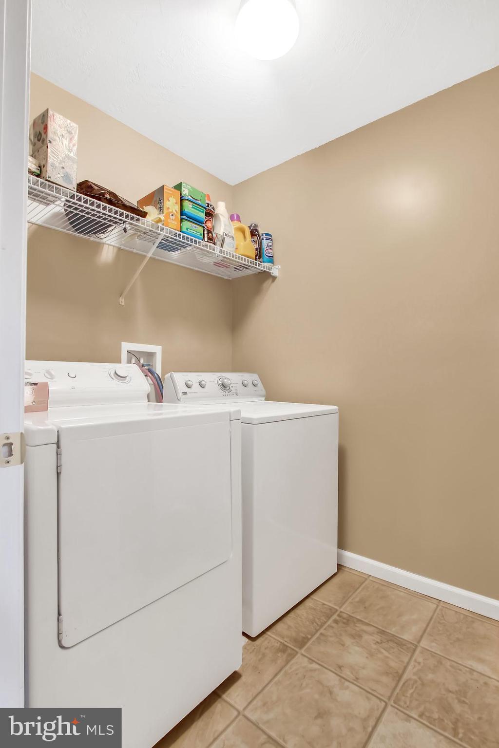 SHADOWBROOKE - Residential