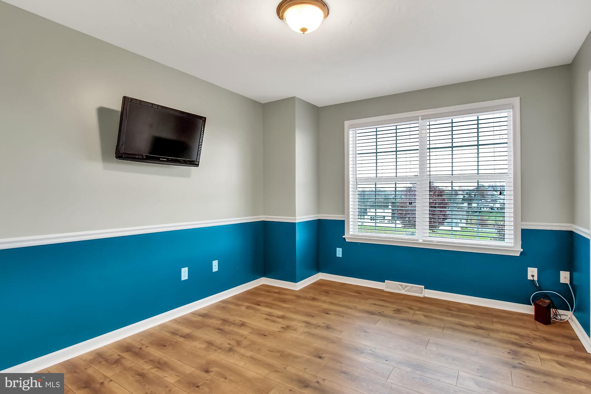 SHADOWBROOKE - Residential