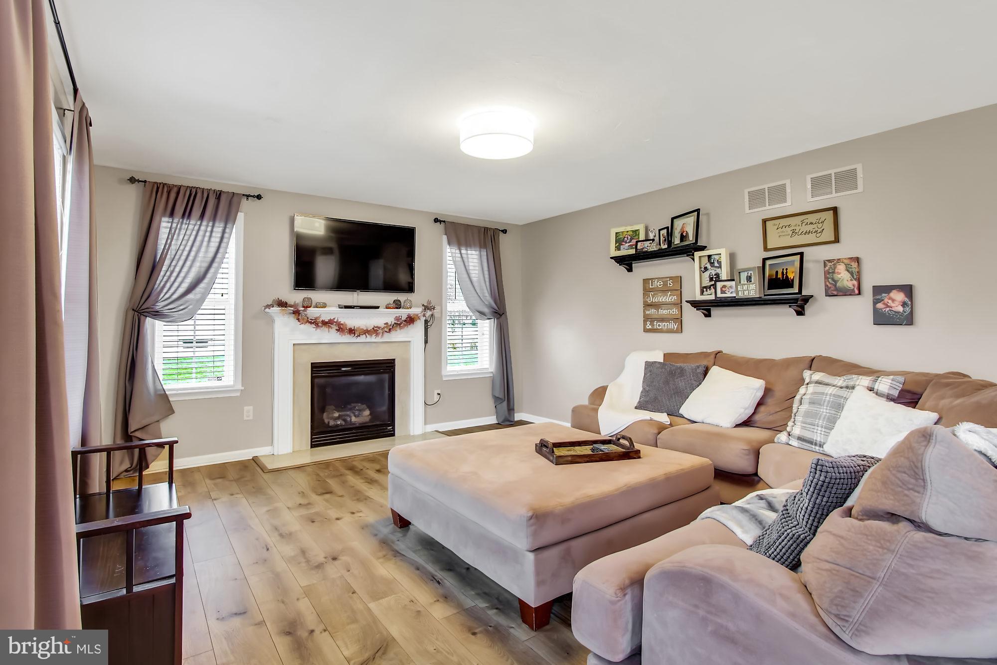 SHADOWBROOKE - Residential