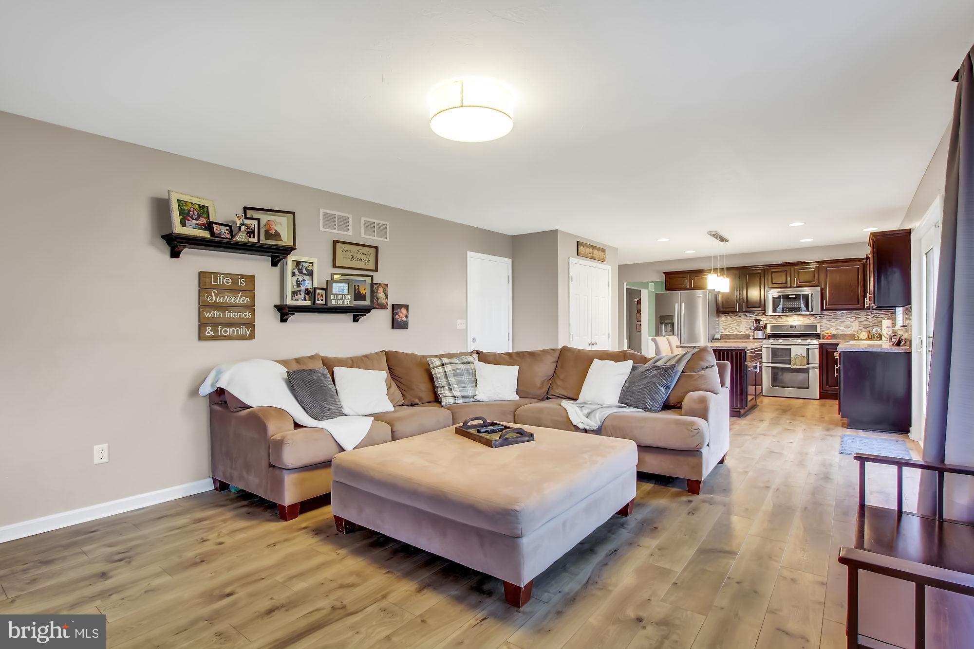 SHADOWBROOKE - Residential