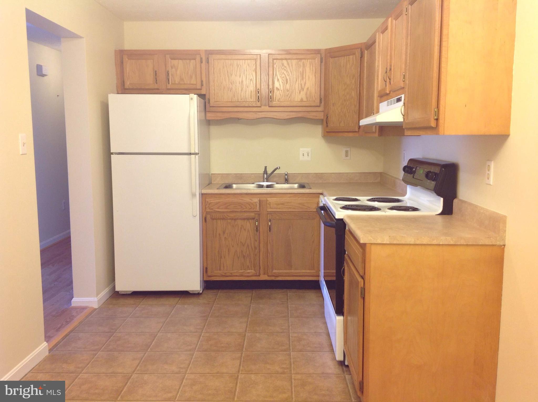 SIGNAL KNOB STATION - Residential Lease