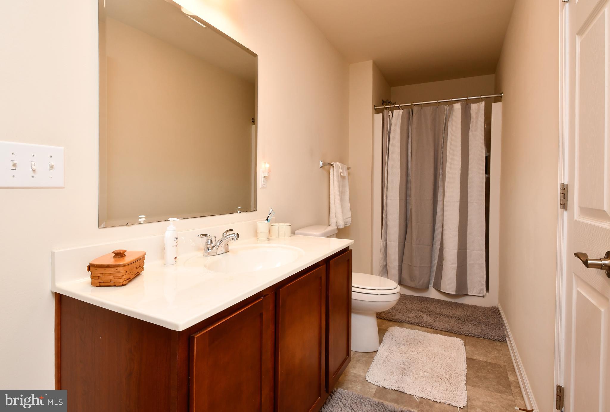 GREEN ACRES - Residential