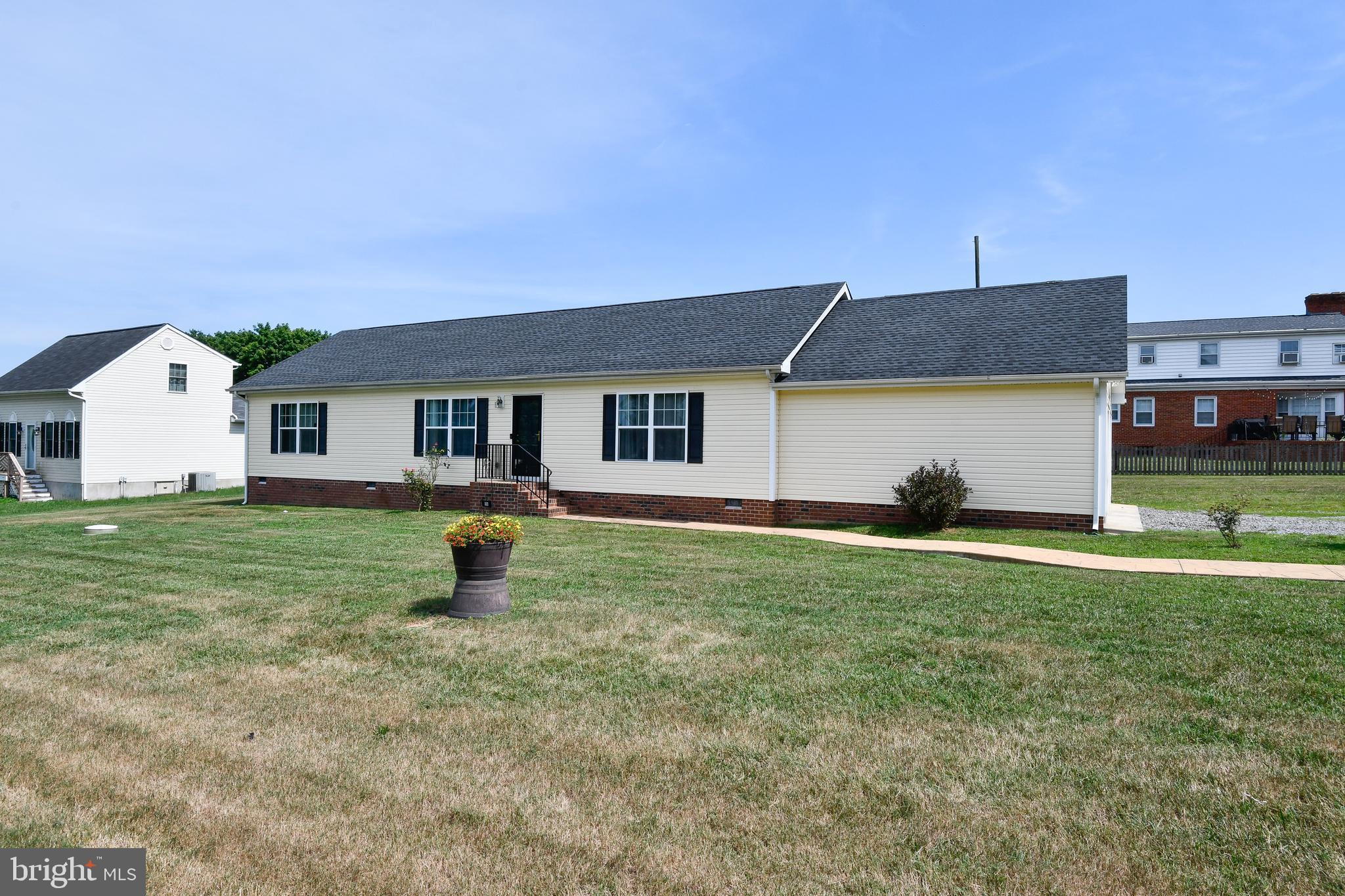 GREEN ACRES - Residential