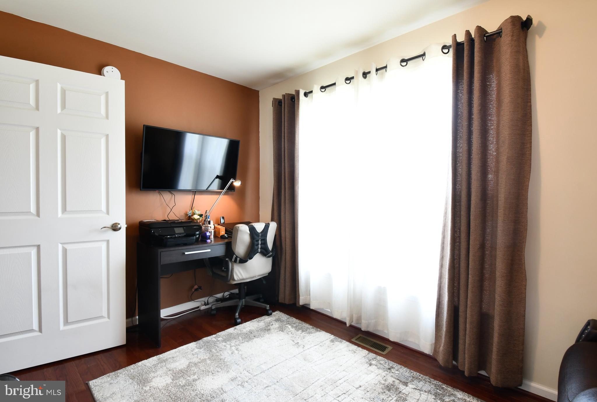 GREEN ACRES - Residential