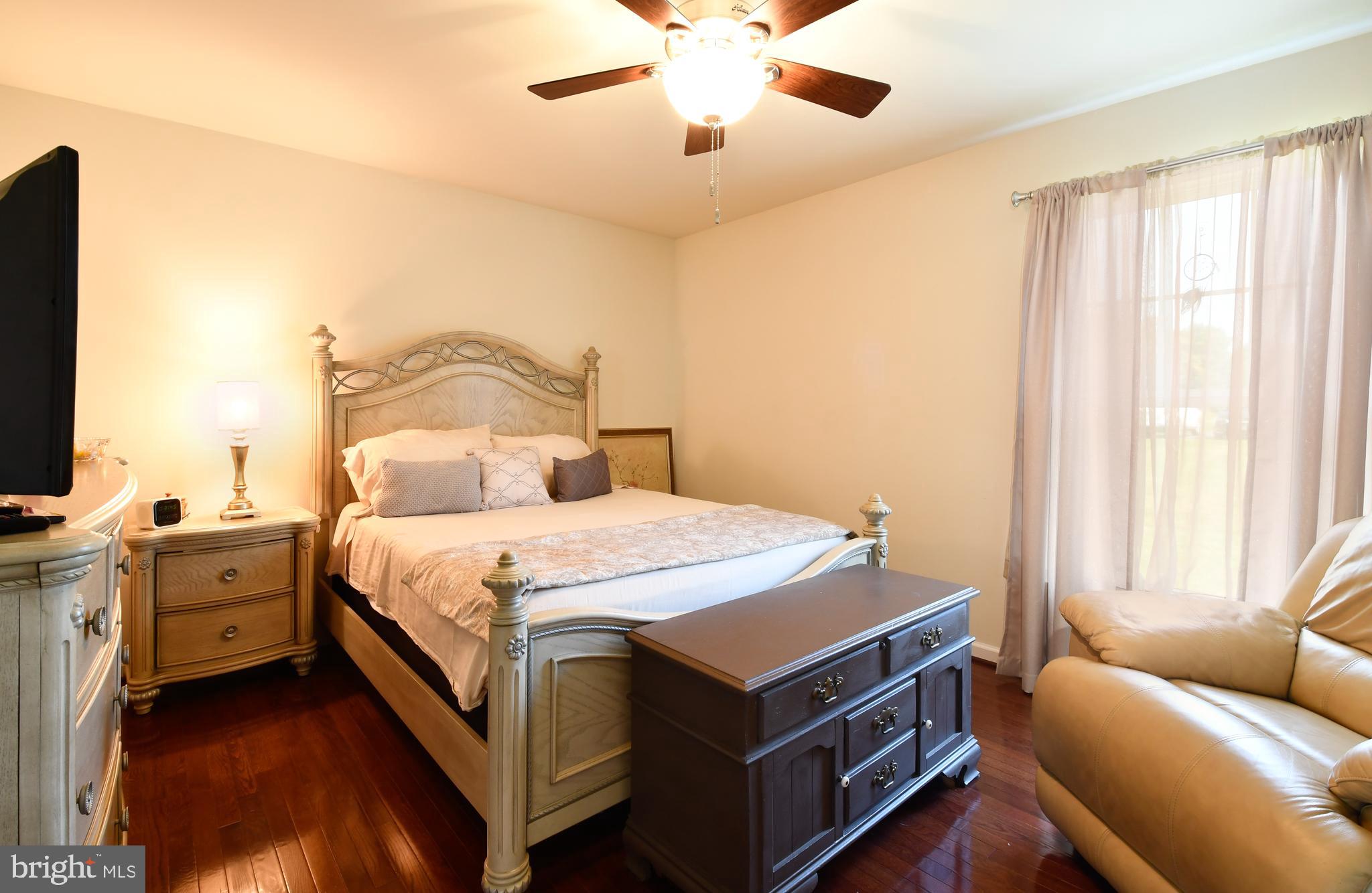 GREEN ACRES - Residential