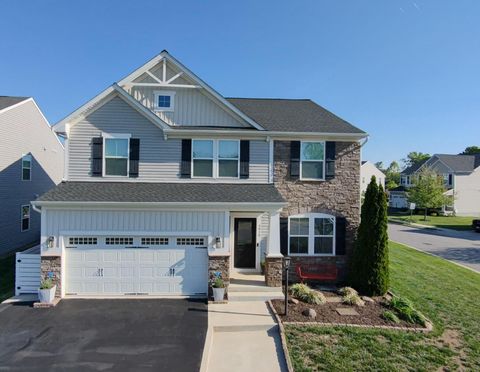 Photo of 5828 Still Water Way, WARRENTON, VA 20187 (MLS # VAFQ2021880)