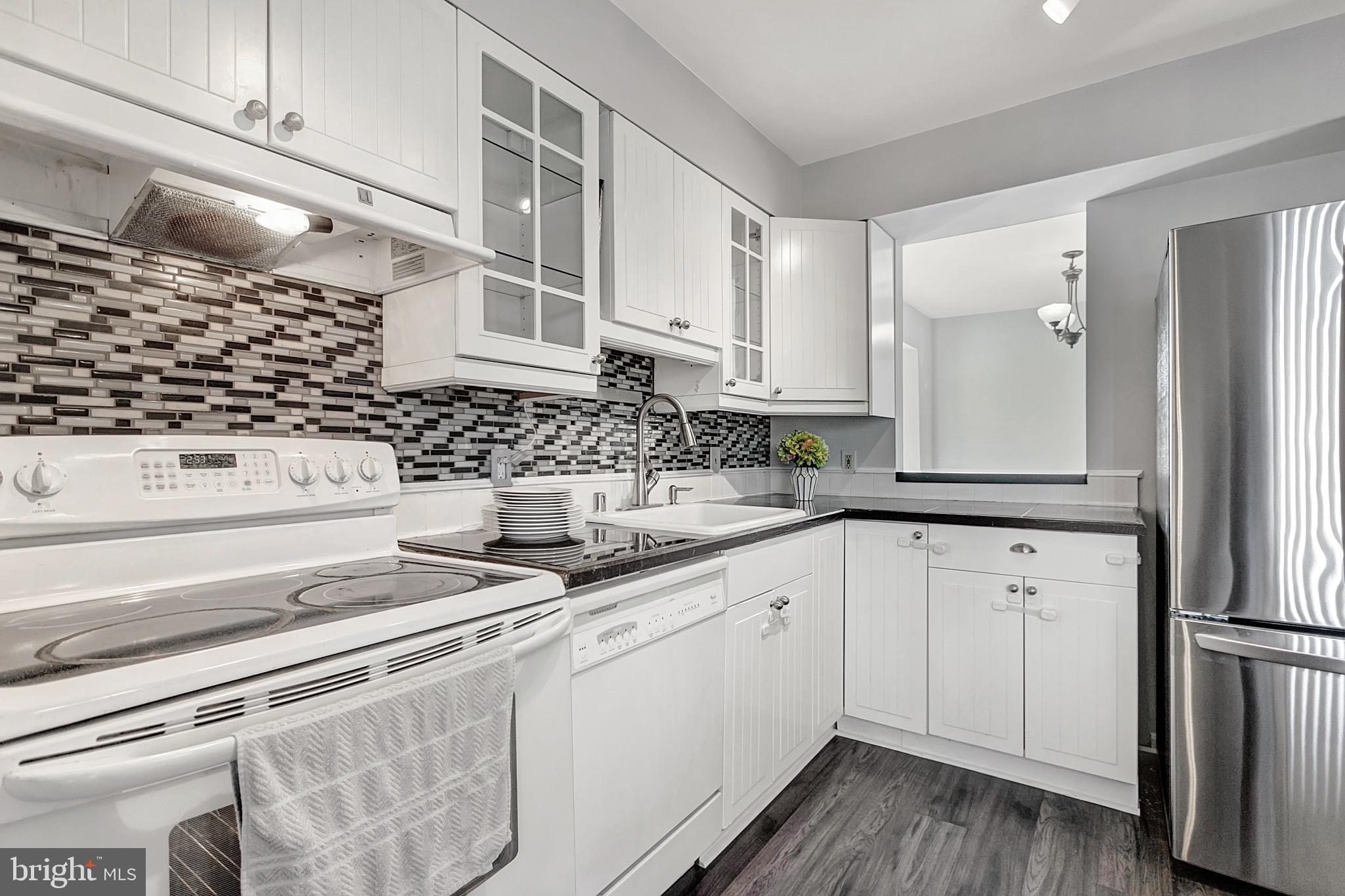 PARKVIEW TRAIL - Residential