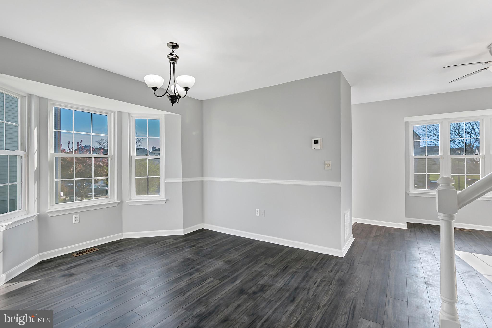 PARKVIEW TRAIL - Residential