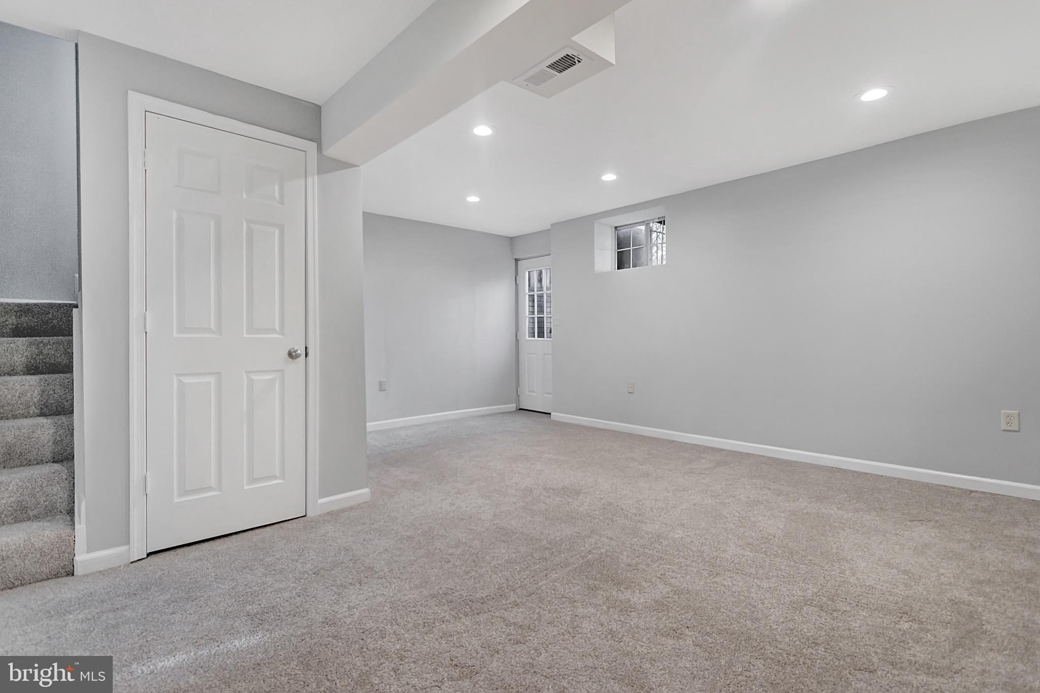 PARKVIEW TRAIL - Residential