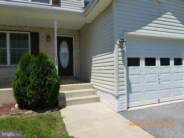 BRIAR RUN - Residential