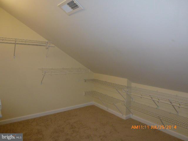 BRIAR RUN - Residential