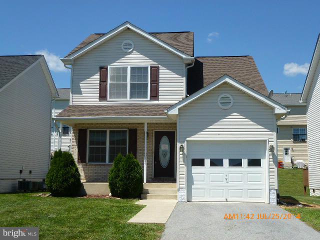 BRIAR RUN - Residential