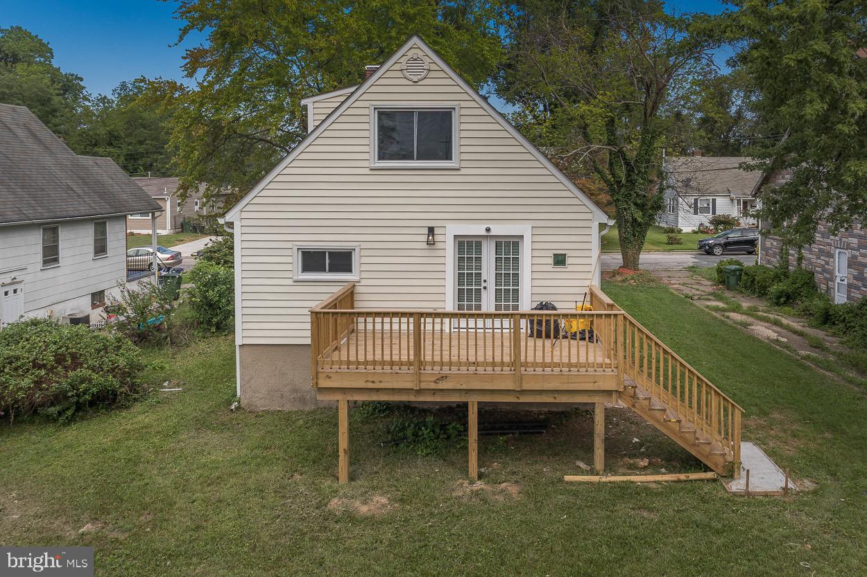 REISTERSTOWN PLAZA - Residential