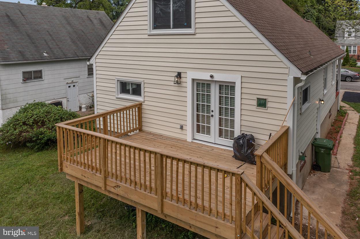 REISTERSTOWN PLAZA - Residential