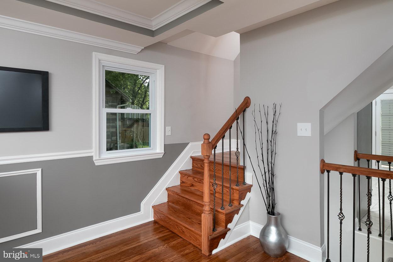 REISTERSTOWN PLAZA - Residential