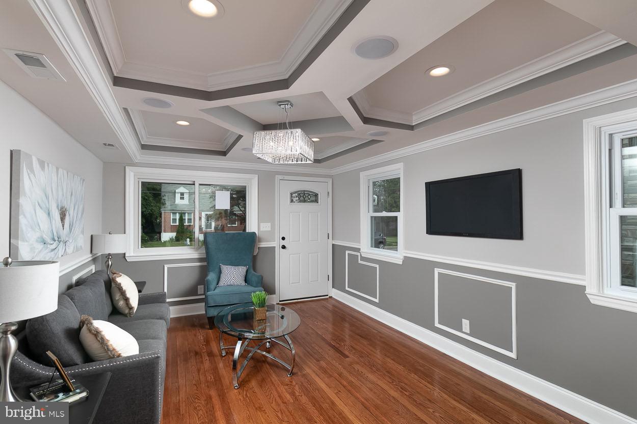 REISTERSTOWN PLAZA - Residential