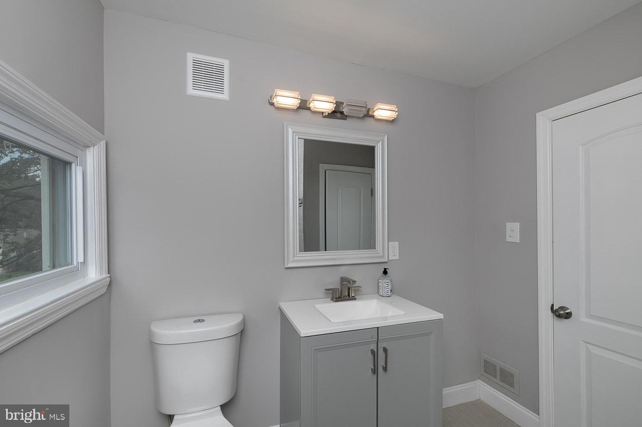 REISTERSTOWN PLAZA - Residential