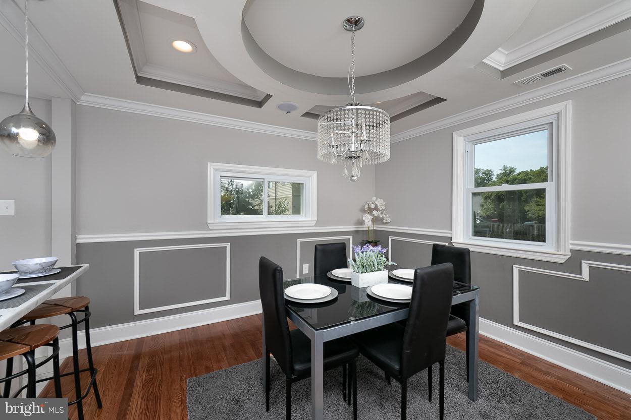 REISTERSTOWN PLAZA - Residential