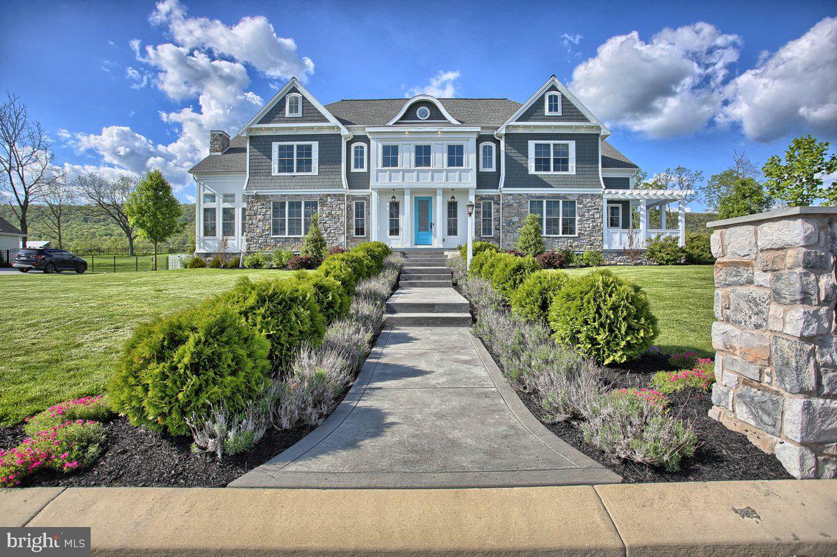GLENDALE ESTATES - Residential