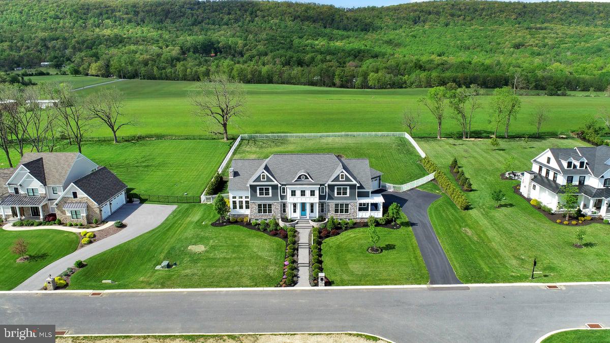 GLENDALE ESTATES - Residential