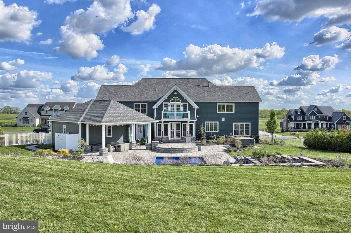 GLENDALE ESTATES - Residential