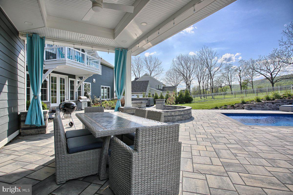 GLENDALE ESTATES - Residential