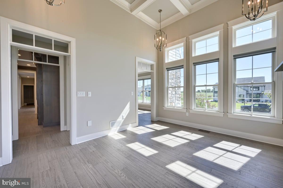 GLENDALE ESTATES - Residential