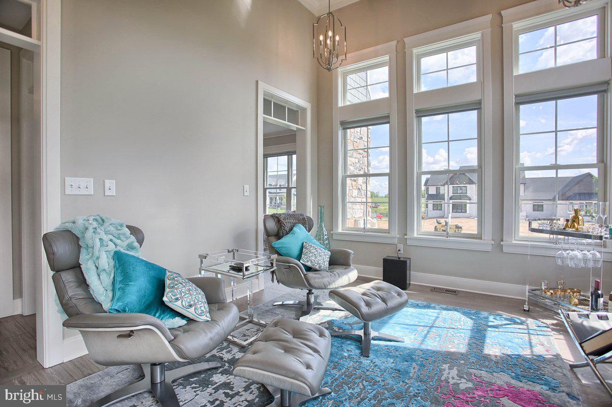 GLENDALE ESTATES - Residential