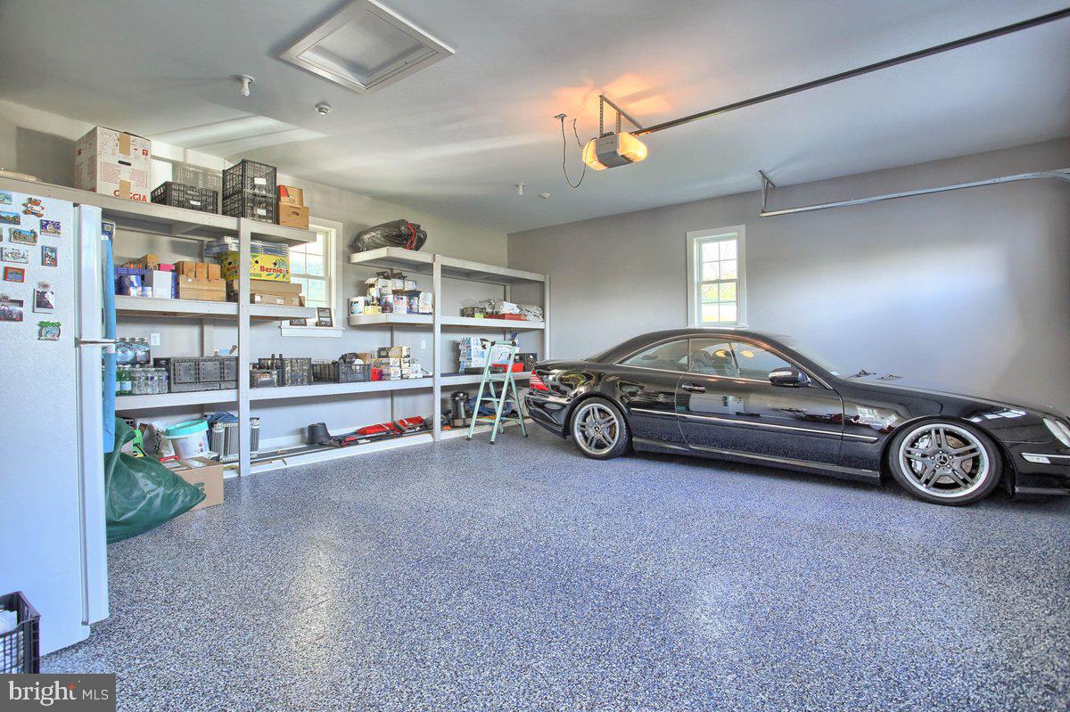 GLENDALE ESTATES - Residential