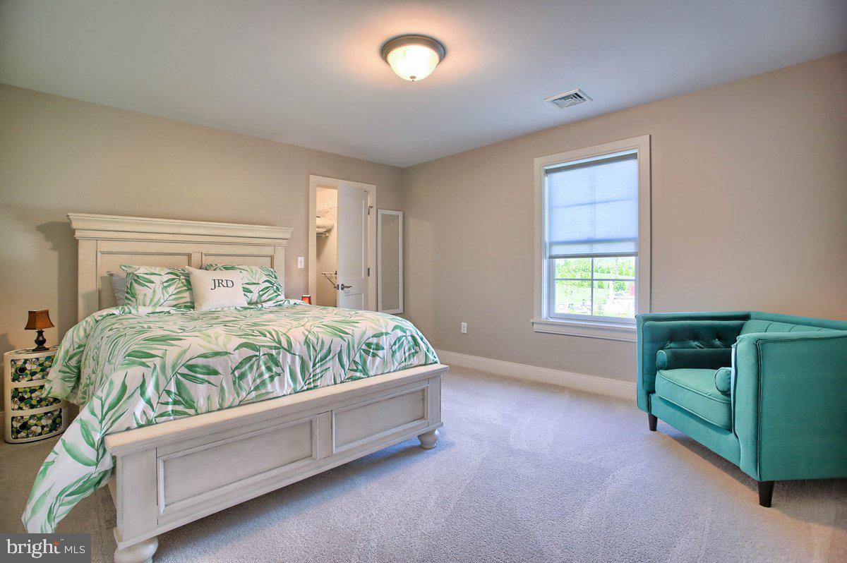 GLENDALE ESTATES - Residential